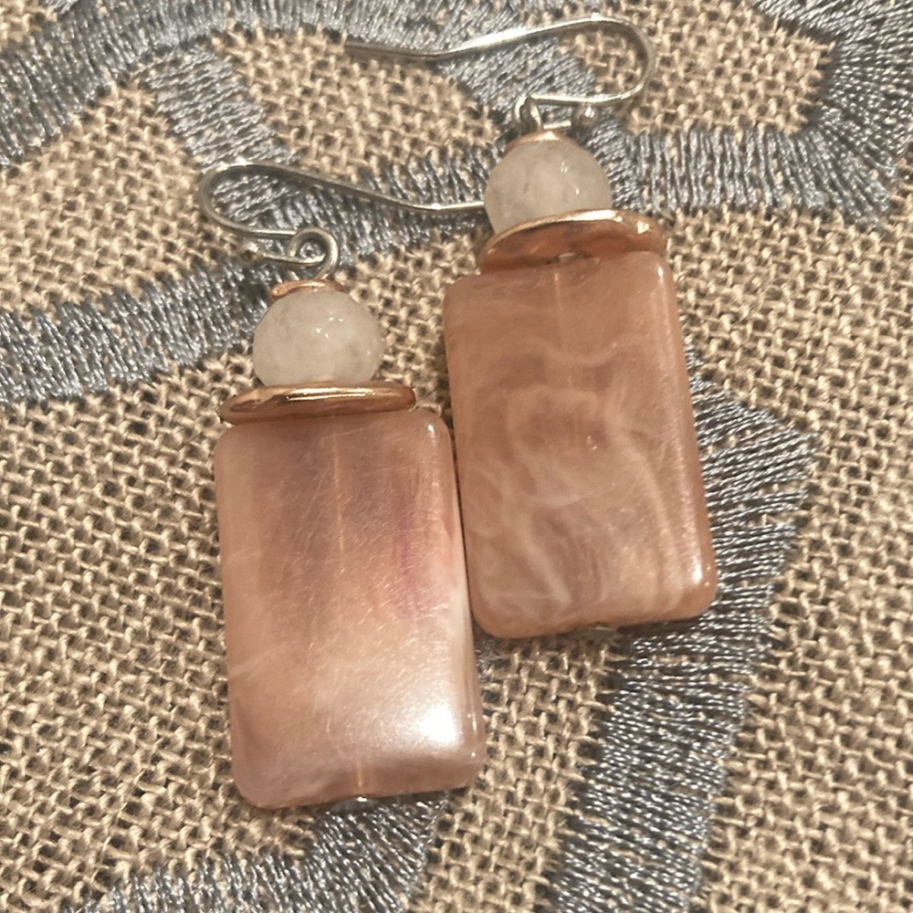Elegant Rose Quartz Earrings